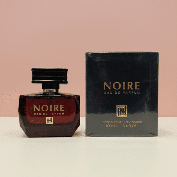 ادوپرفیوم زنانه Versace Crystal Noir | ورساچه کریستال نویر مشکی جانوین با ماندگاری بالا و رایحه گرم و تلخ