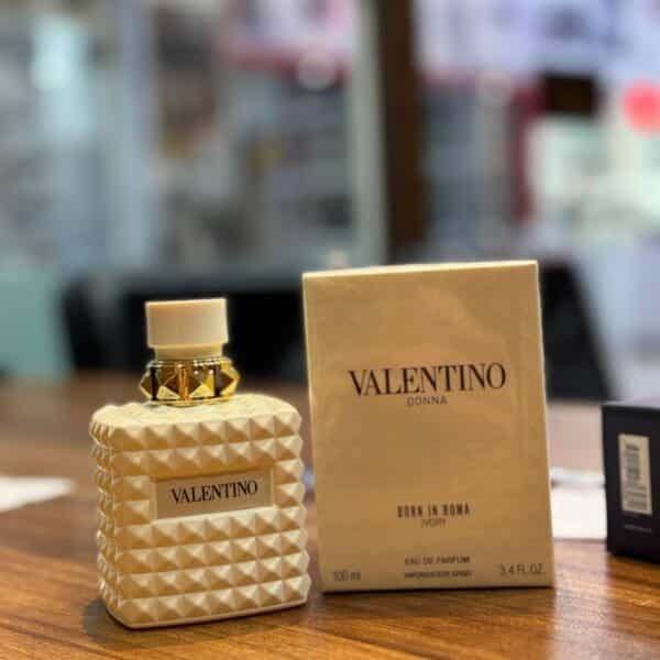 ادکلن والنتینو دونا بورن این روما ایووری زنانه 100 میل ادو پرفیوم | Valentino Donna Born In Roma Ivory