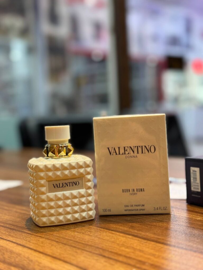 ادکلن والنتینو دونا بورن این روما ایووری زنانه 100 میل ادو پرفیوم | Valentino Donna Born In Roma Ivory