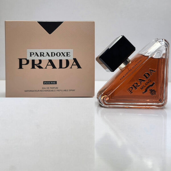 ادکلن پرادا پارادوکس اینتنس زنانه 100 میل (Prada Paradoxe Intense) با رایحه کهربا و گل