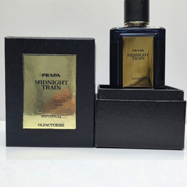 ادکلن پرادا میدنایت ترین 100 میل | PRADA Midnight Train - عطری گرم و چوبی
