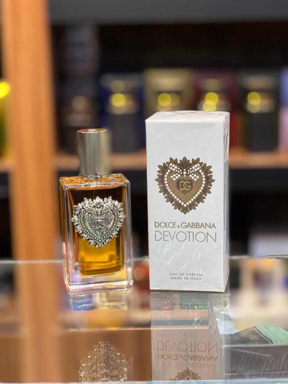 ادکلن دولچه گابانا دووشن 100میل با رایحه وانیلی | Dolce Gabbana Devotion مسترکوالتی ادکلن دولچه گابانا دووشن
