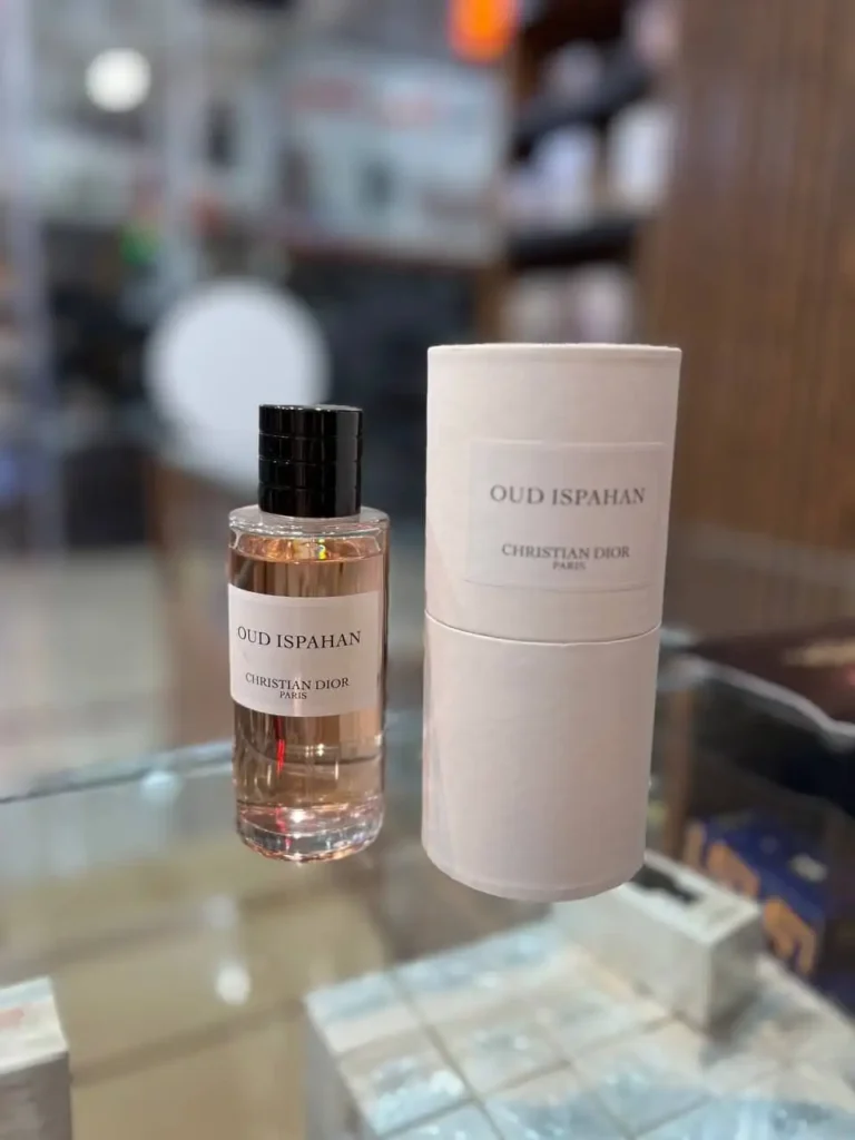 ادکلن دیور عود اسپهان 125میل با رایحه تلخ و دودی | Dior Oud Ispahan