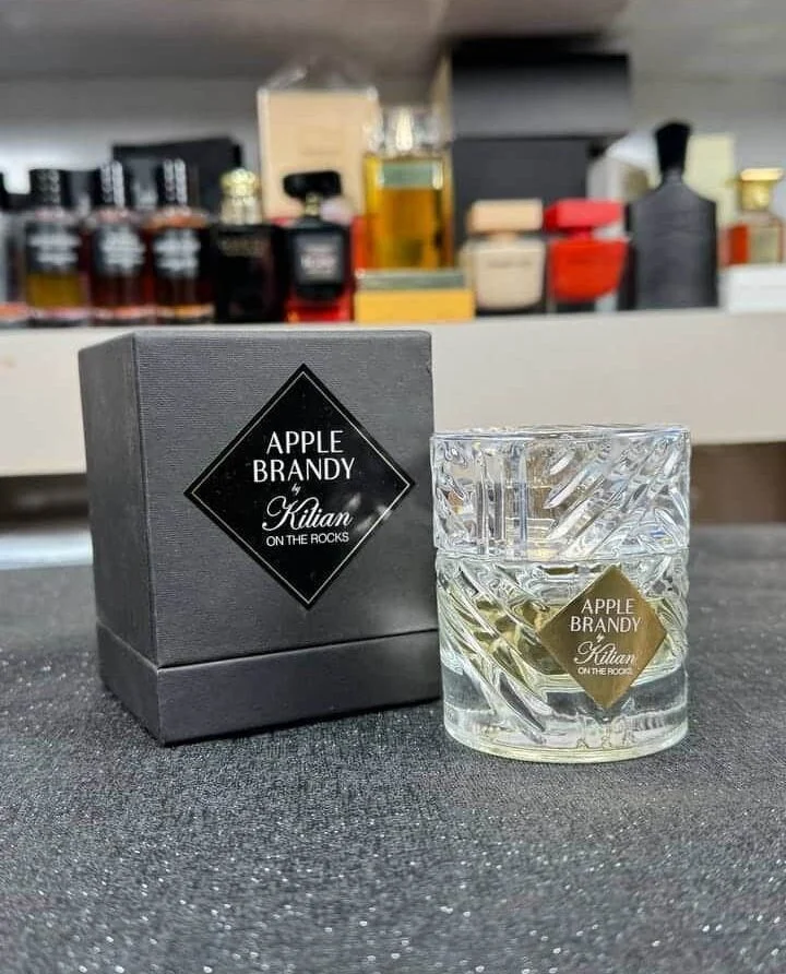 ادکلن اپل برندی آن د راکس 50میل با رایحه تلخ و شیرین | Apple Brandy by Kilian on the Rocks