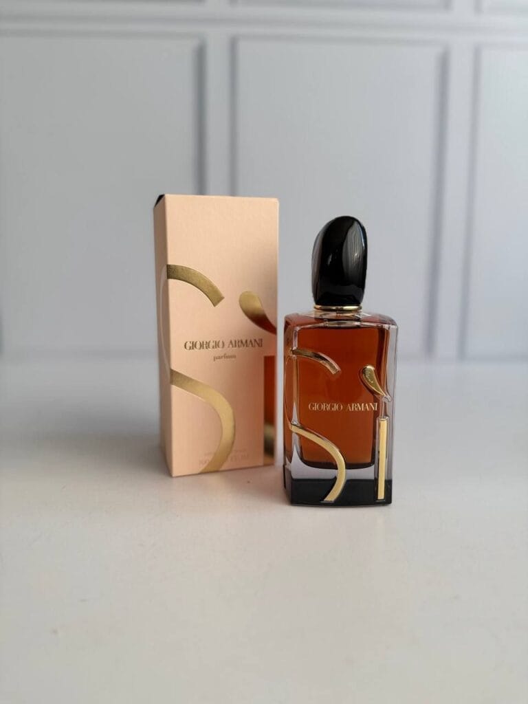 ادکلن جورجیو آرمانی سی پارفوم 100میل با رایحه شیرین و گلی | Giorgio Armani Si Parfum