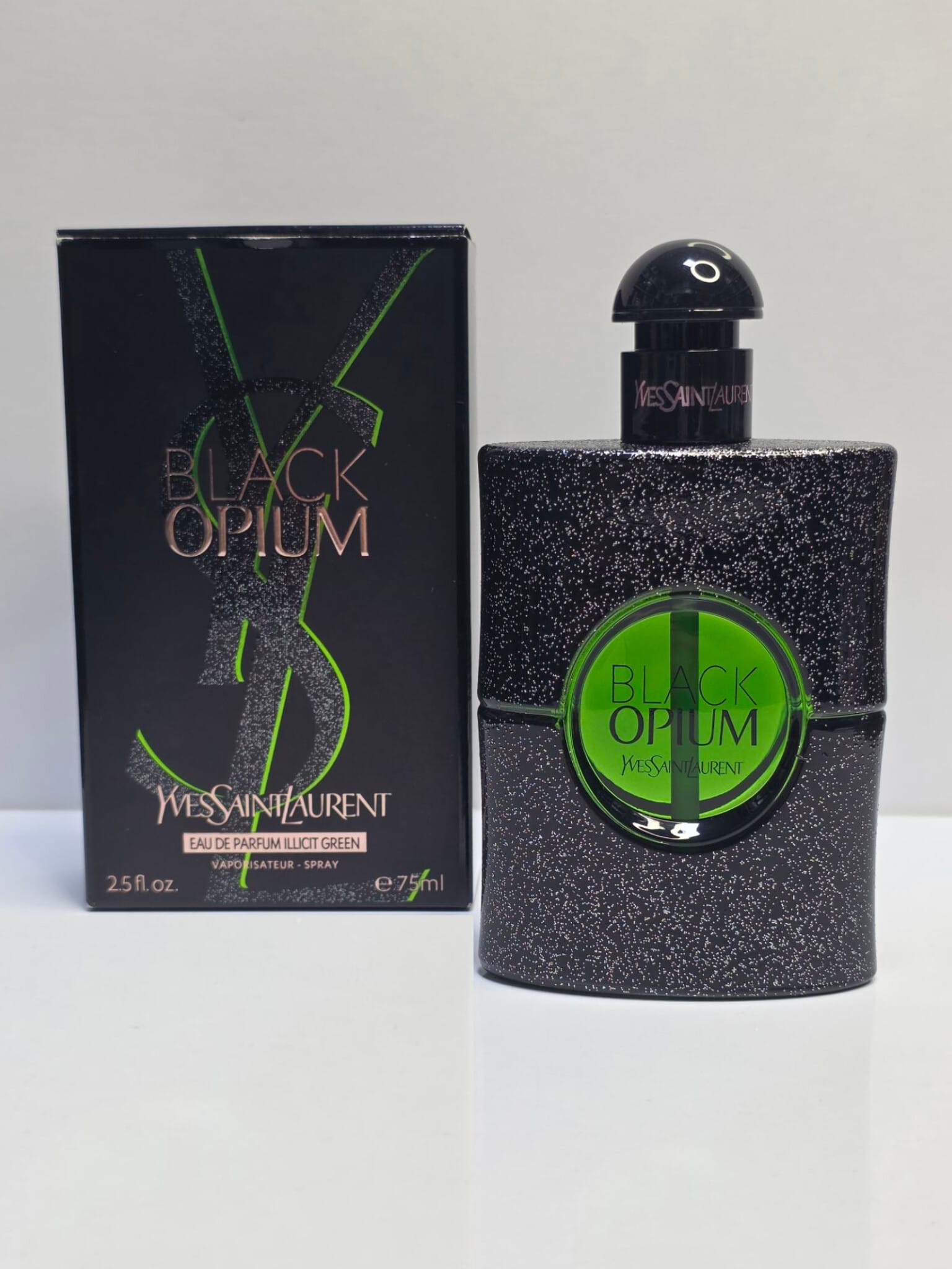 InShot_20260602_192600086 ادکلن بلک اوپیوم ایلیسیت گرین زنانه 75 میل | Yves Saint Laurent Black Opium Illicit Green